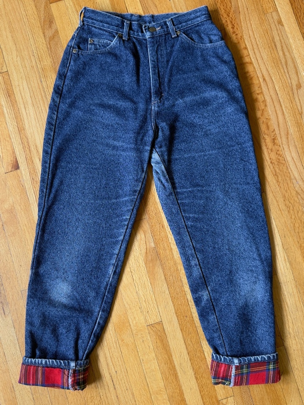 VINTAGE ACID-WASH FLANNEL-LINED JEANS — DARK BLUE RELAXED STRAIGHT LEG PLAID